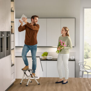 Hailo MK80 ComfortLine Aluminium Comfort Folding step - Image 7