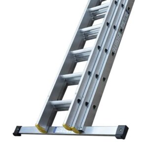 Triple Section Trade Professional Aluminium Extension Ladder - Image 2